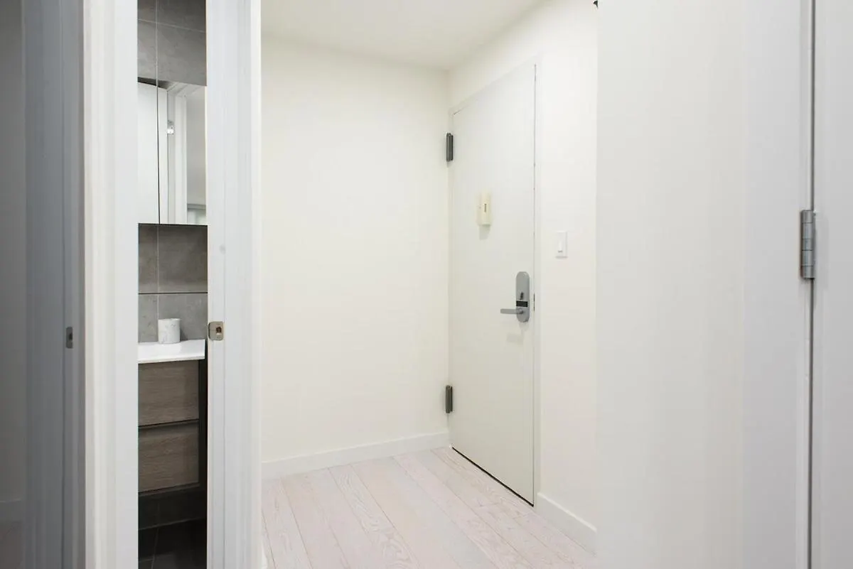 Appartement 75-1B New Prime Upper East W&D Elevator à New York